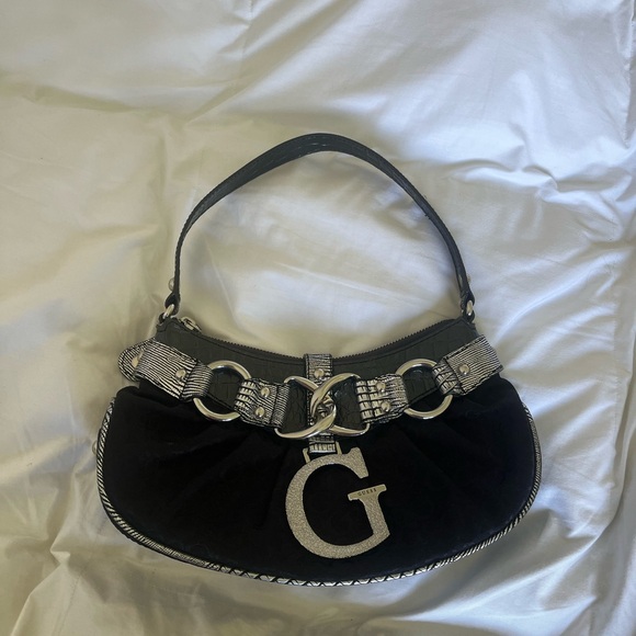 Guess Handbags - COPY - Guess Shoulder Bag